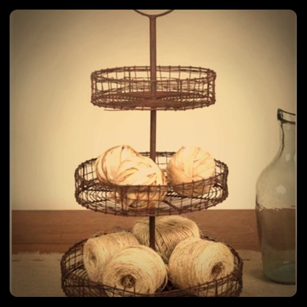 3 Tier wire stand